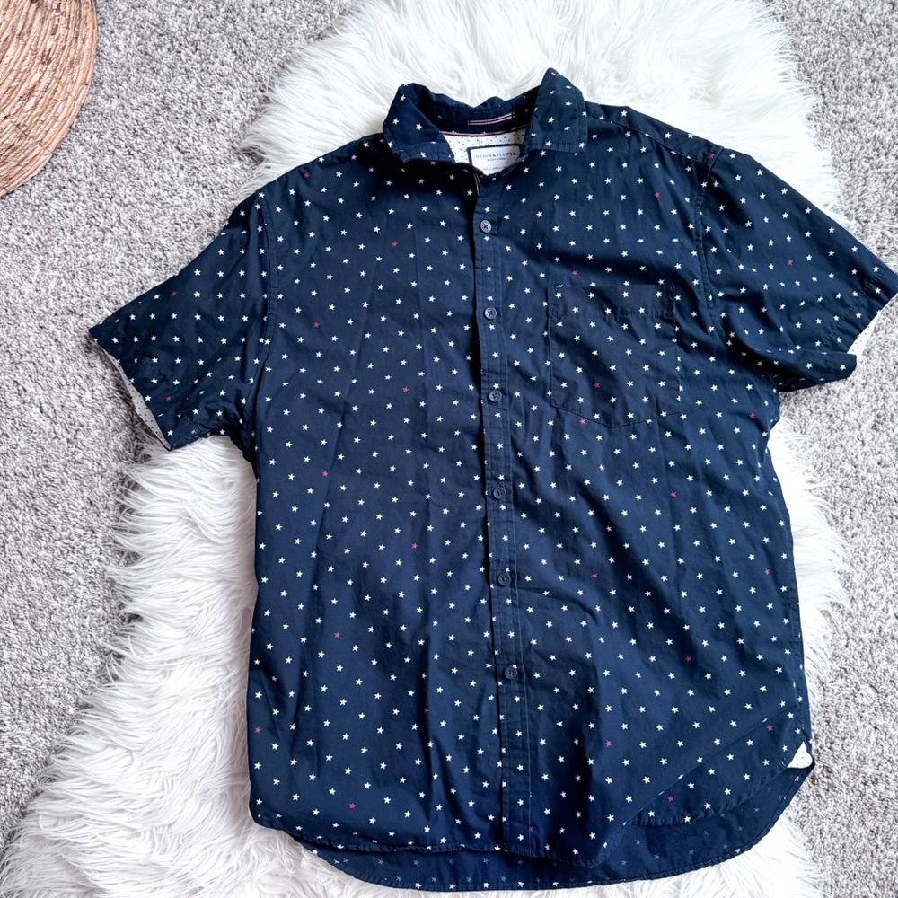 Denim & Flower | Patriotic Short Sleeve Button-down Shirt - Picture 1 of 4